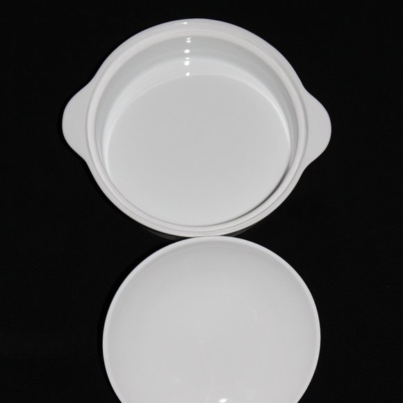 Vintage Orange Crate Vegetable Bowl | White Lidded Bowl With Gold Scrollwork - Picture 3 of 6